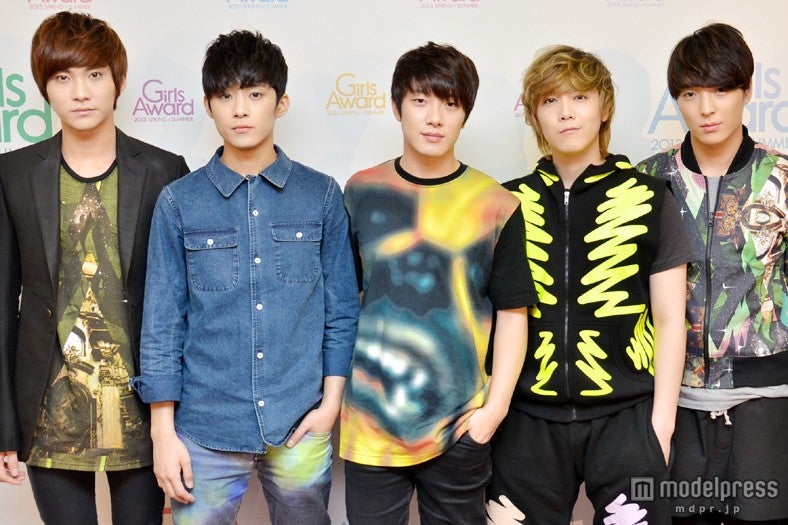 FTISLAND（左から）ソン・スンヒョン、イ・ジェジン、チェ・ミンファン、イ・ホンギ、チェ・ジョンフン