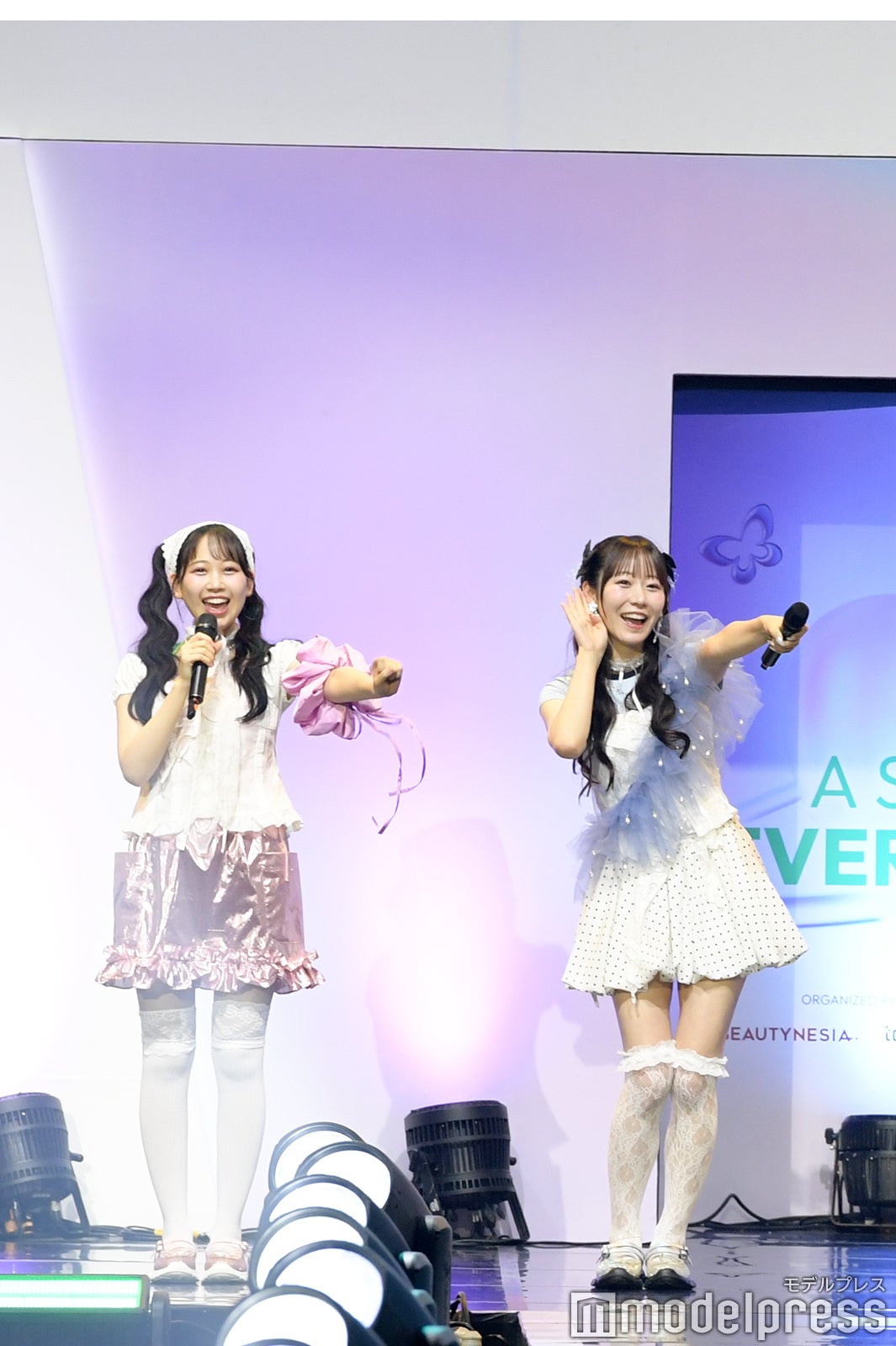 松本かれん、真中まな（C）モデルプレス