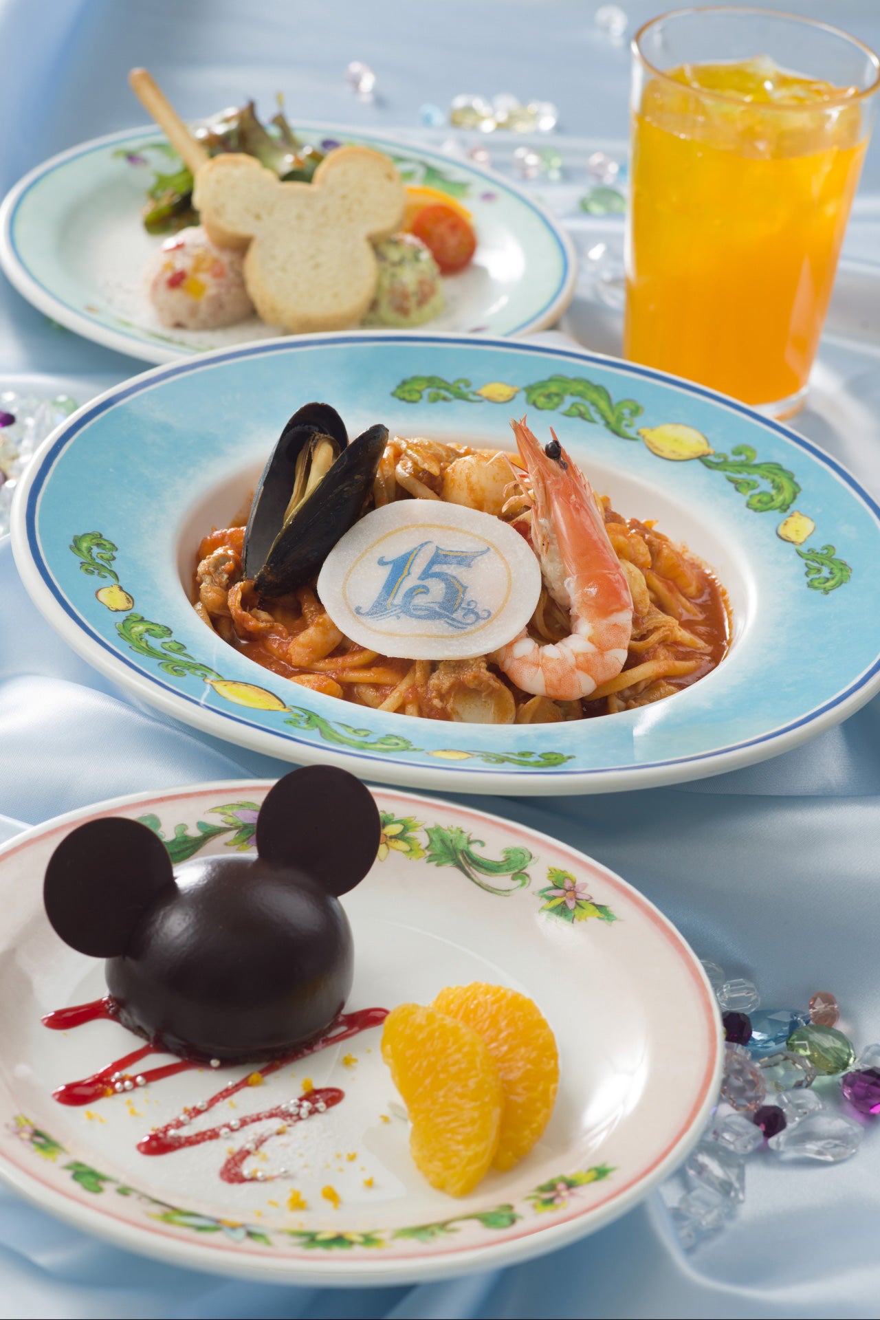 「カフェ・ポルトフィーノ」スペシャルセット￥2180（C）Disney