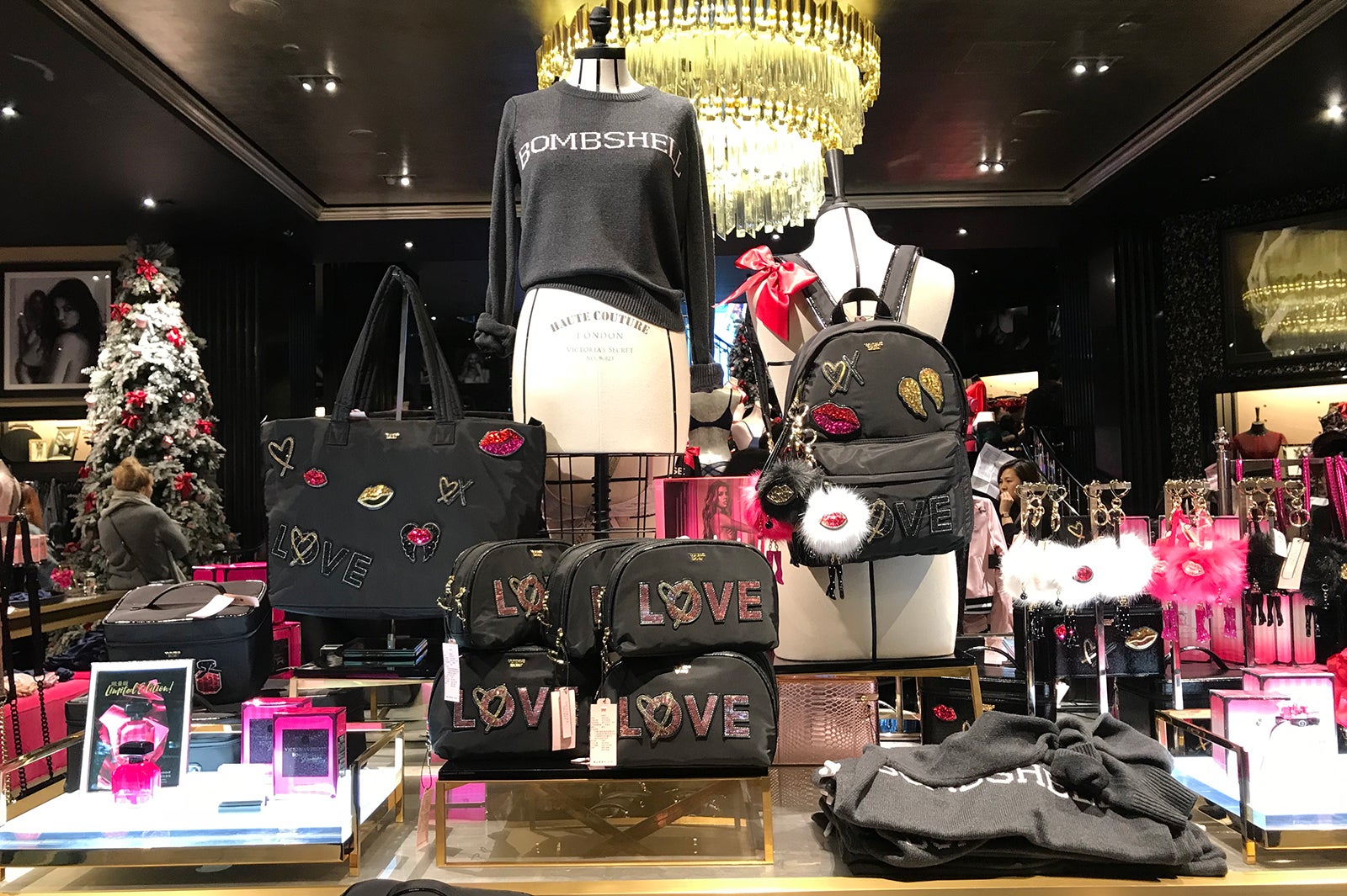 売り切れアイテムが続出した上海ショー限定デザイン