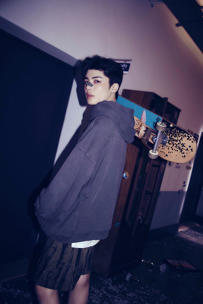 MAKI（C）HYBE LABELS JAPAN