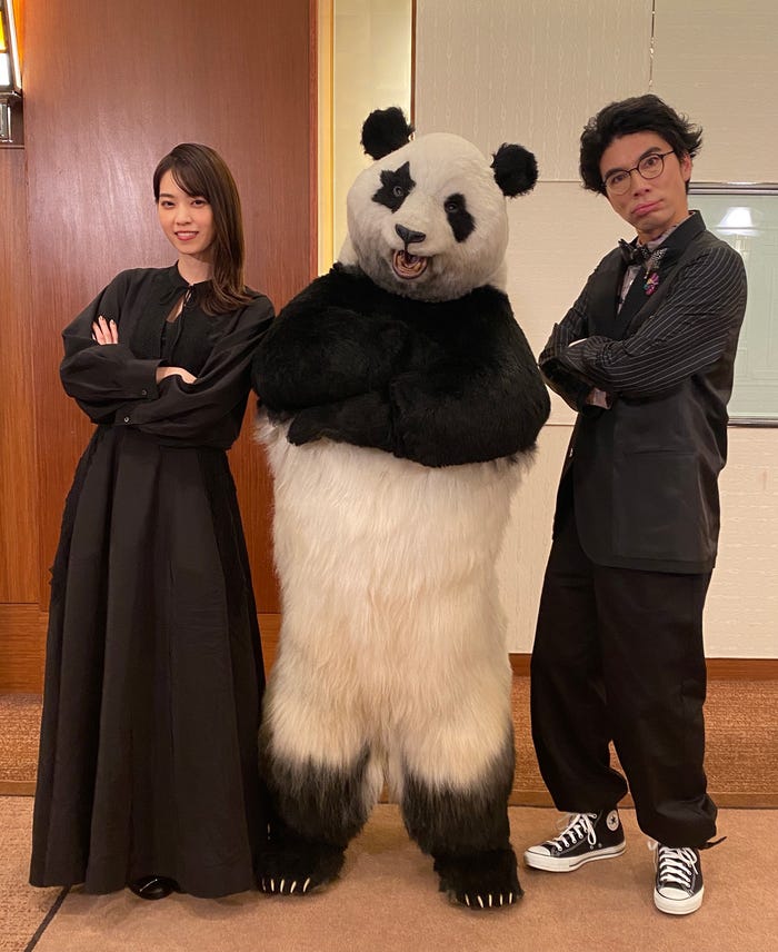 西野七瀬、星星、片桐仁(C)2021『あなたの番です 劇場版』製作委員会