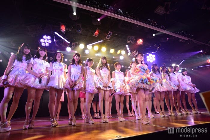 大島優子卒業公演の模様(C)AKS