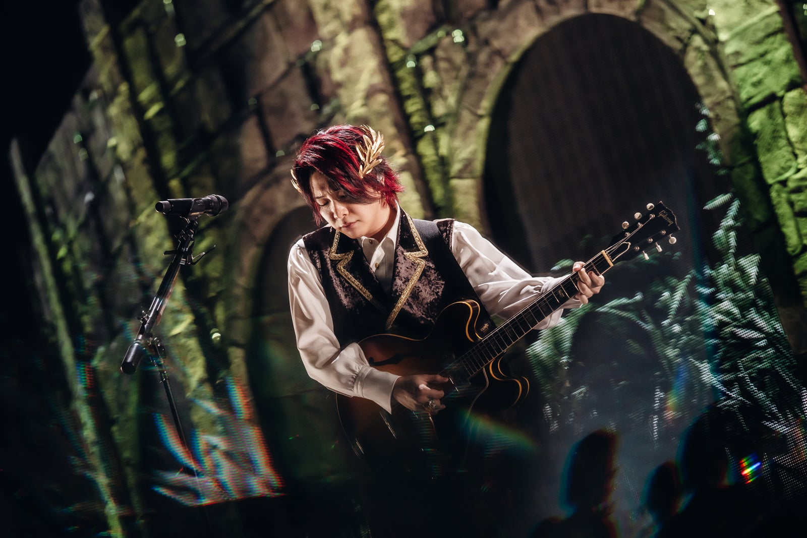 Mrs. GREEN APPLE（C）Jordan Munns