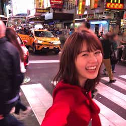 モデルプレス - 乃木坂46生田絵梨花、NYブロードウェイで“デートなう”「彼女感がやばい!」と絶賛の声