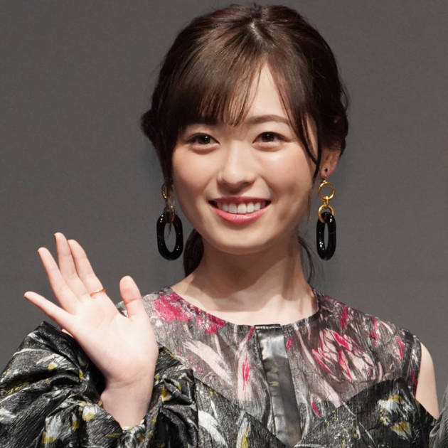 福原遥『まいんちゃん』チームと再会！エプロン姿の笑顔SHOTを公開「あの頃に戻れた様な不思議な気持ち」 - モデルプレス