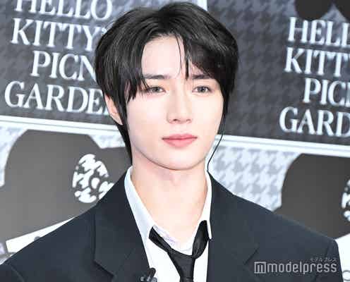 TXT・BEOMGYU(ボムギュ)黒スーツで六本木降臨 ハローキティをエスコート