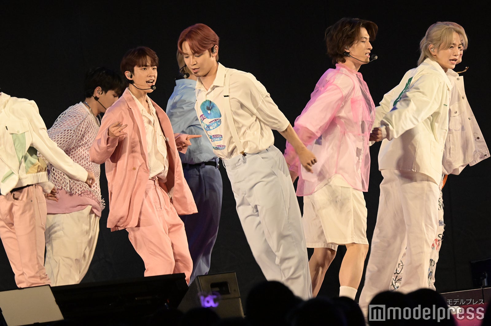 JO1（C）モデルプレス