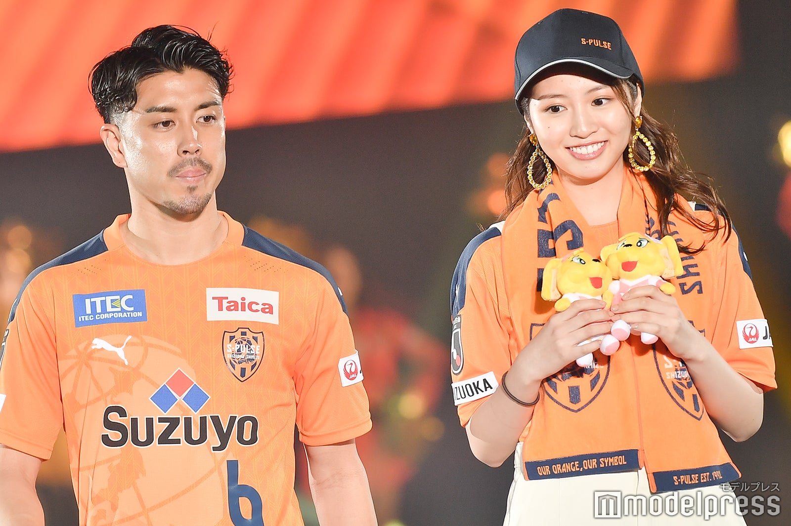 （C）モデルプレス