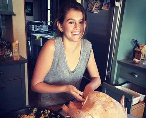 シンディ・クロフォードの娘カイアちゃん、ちょっとぽっちゃり?