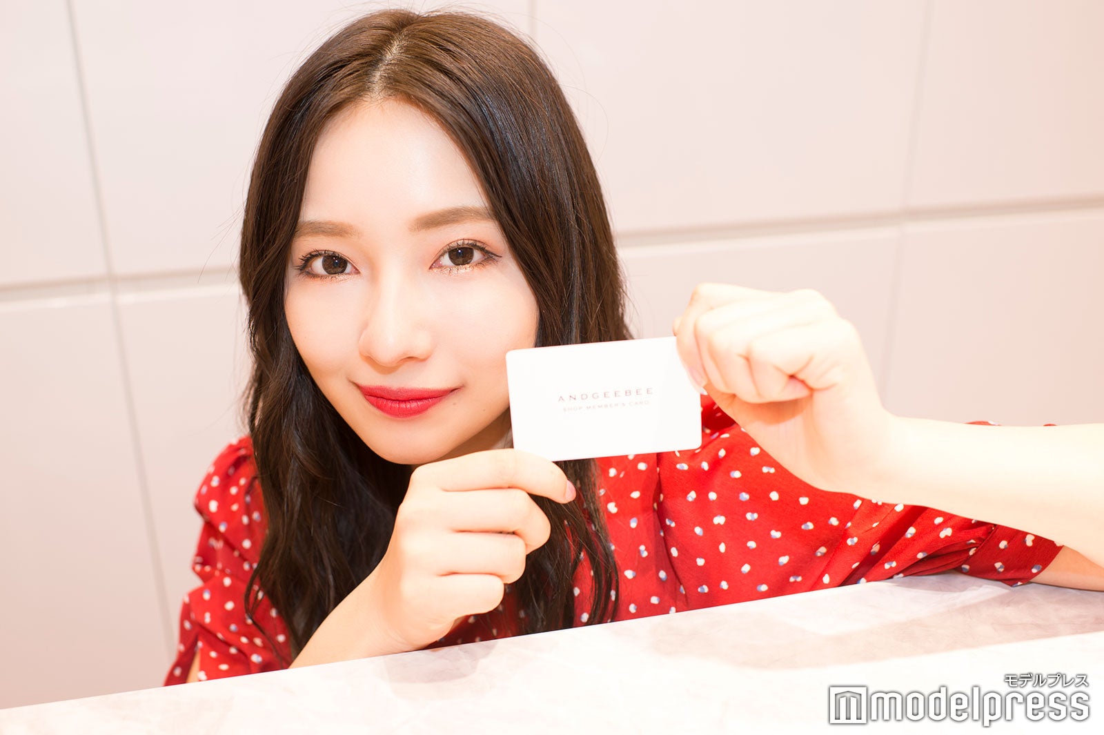 村瀬紗英／「ANDGEEBEE」ラフォーレ原宿店にて（C）モデルプレス