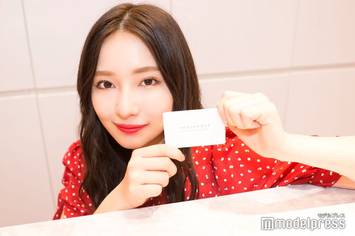 村瀬紗英/「ANDGEEBEE」ラフォーレ原宿店にて(C)モデルプレス