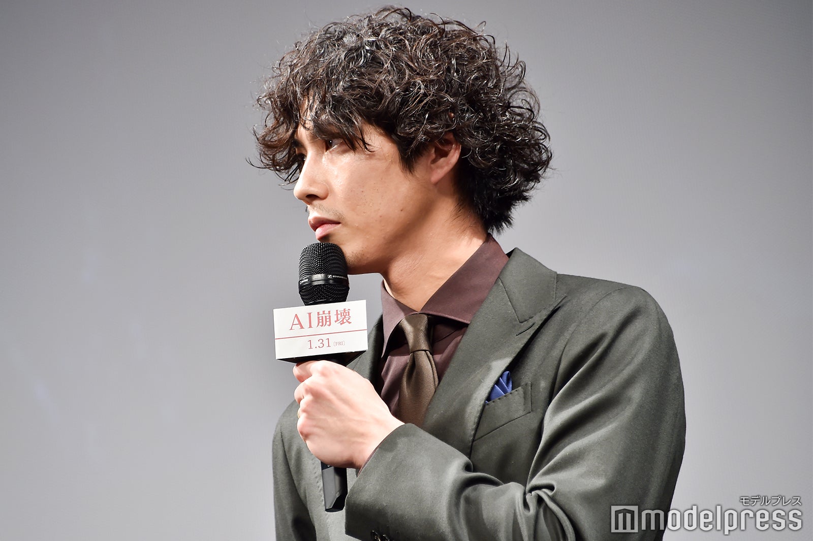 賀来賢人（C）モデルプレス