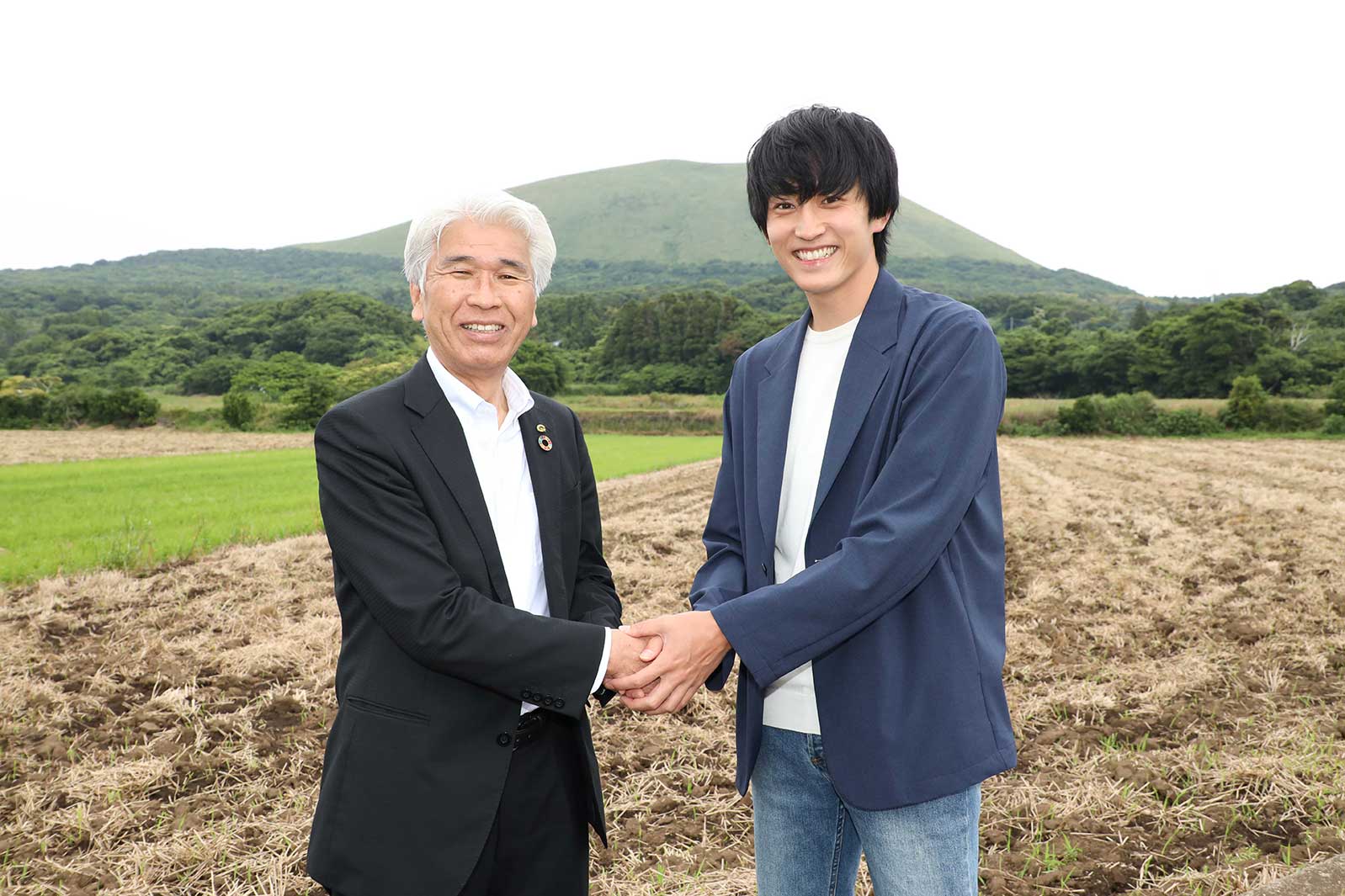 杉野遥亮に激励「びっくりしました」長崎県五島市長が「ばらかもん」現場を訪問