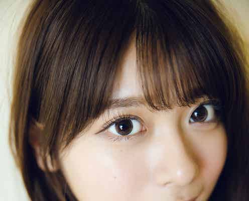 まるぴ、美バストで悩殺 デビュー半年で「週プレ」表紙登場