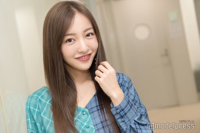 板野友美(C)モデルプレス