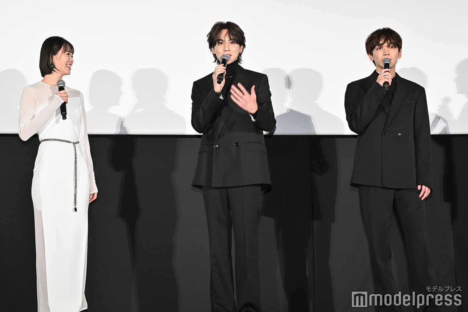 志田彩良、吉野北人、宮世琉弥（C）モデルプレス