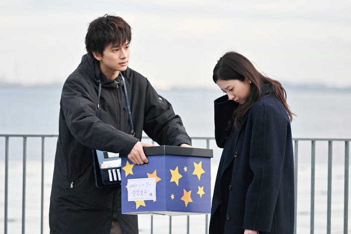 北村匠海、吉高由里子「星降る夜に」第1話(C)テレビ朝日