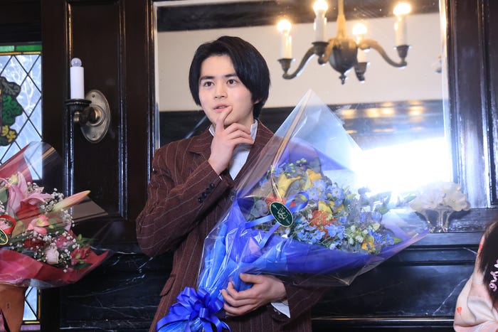 鈴鹿央士(C)フジテレビ