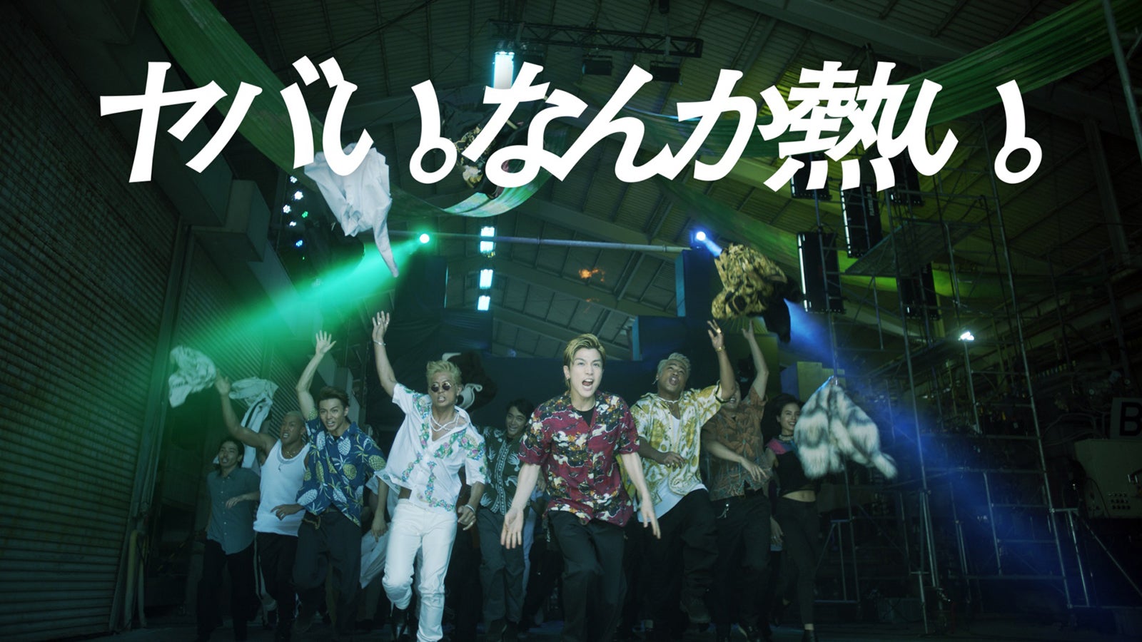 新CM「ヤバい。なんか熱い。SNS戦国時代篇」より （提供画像）