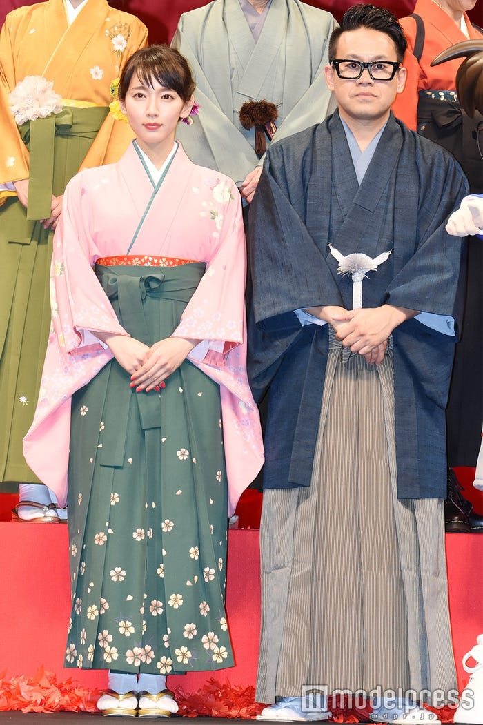 吉岡里帆、宮川大輔 (C)モデルプレス