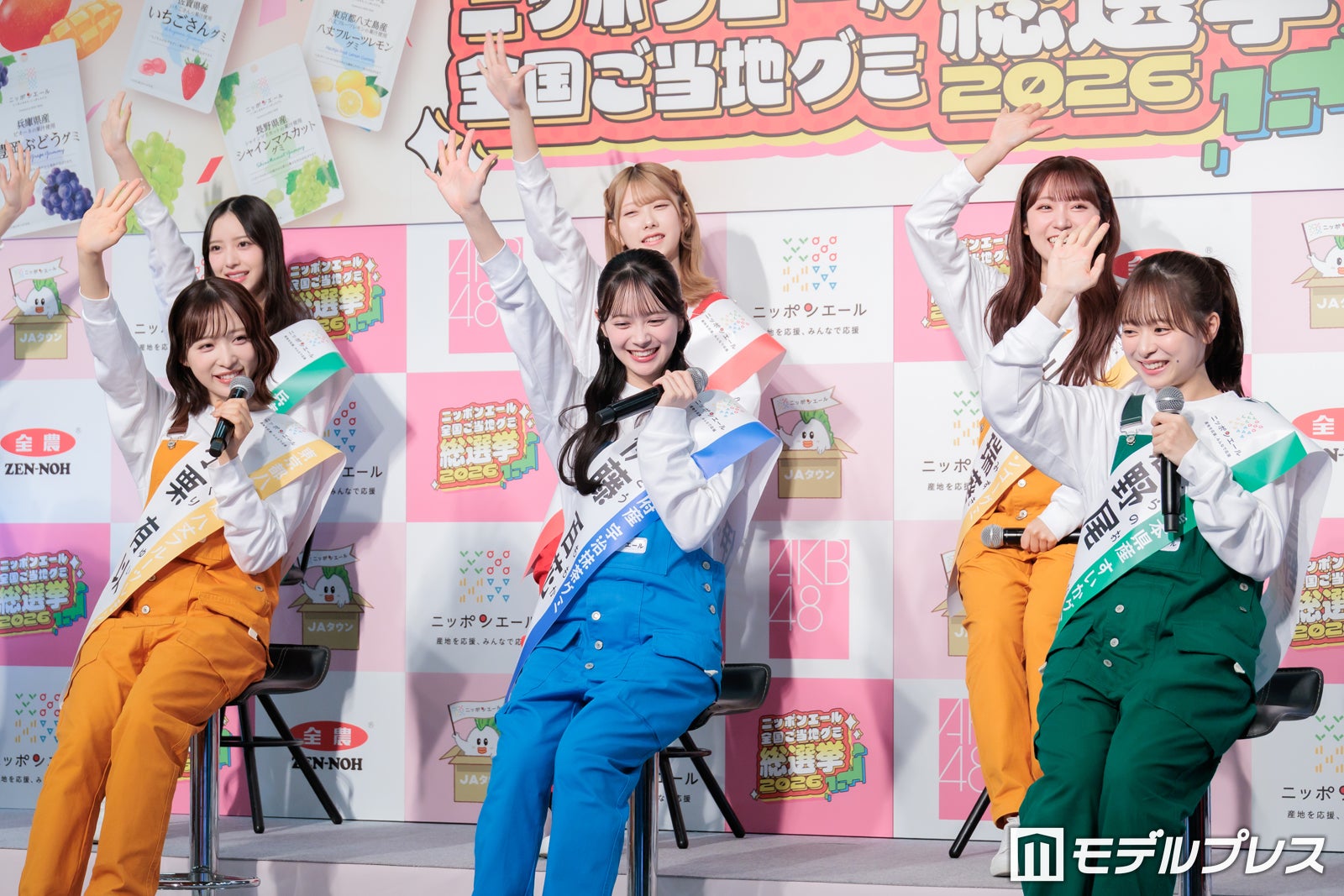 小栗有以、伊藤百花、倉野尾成美（C）モデルプレス