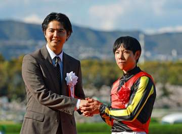 GENERATIONSの片寄涼太が大阪杯の馬券的中！！「僕、片寄涼太がいる、そしてクロワデュノールがいる。これは勝つんだと証明できた」