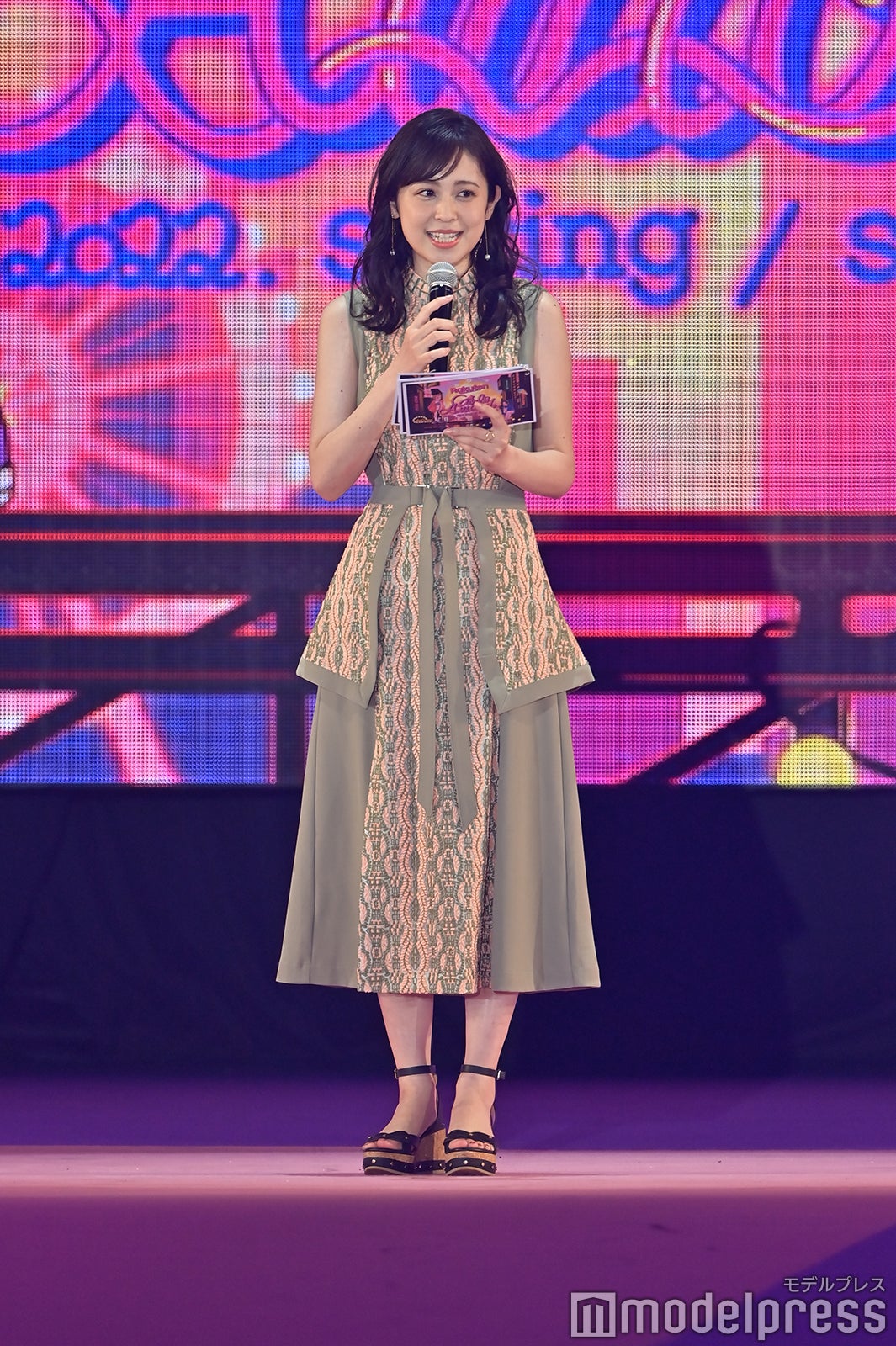 （C）モデルプレス