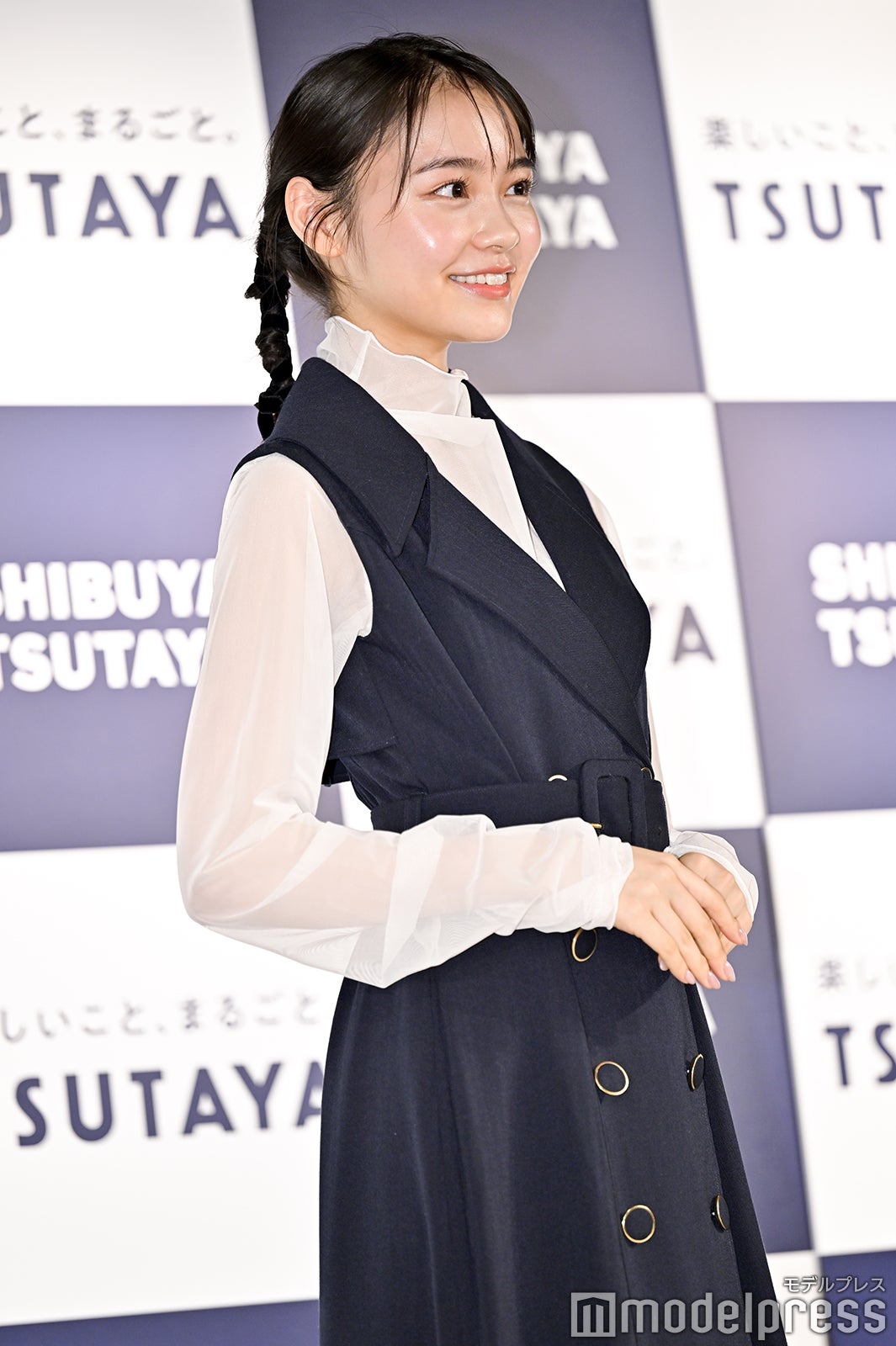 林芽亜里（C）モデルプレス