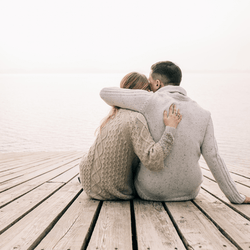 我慢できんよ 男が キスしたい時にするサイン 4つ モデルプレス