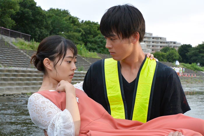 高畑充希、竹内涼真/「過保護のカホコ」より(画像提供:日本テレビ)
