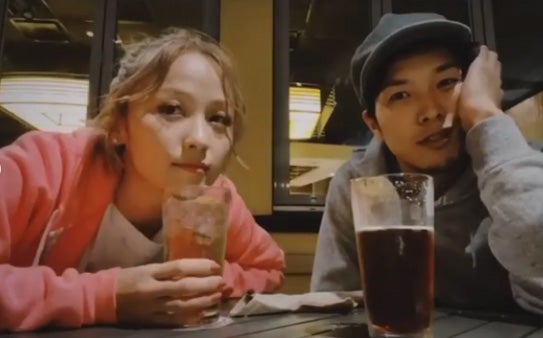 Dream Ami＆元テラハ半さん夫妻、仲良しハワイ旅行ショットに「素敵すぎ」の声