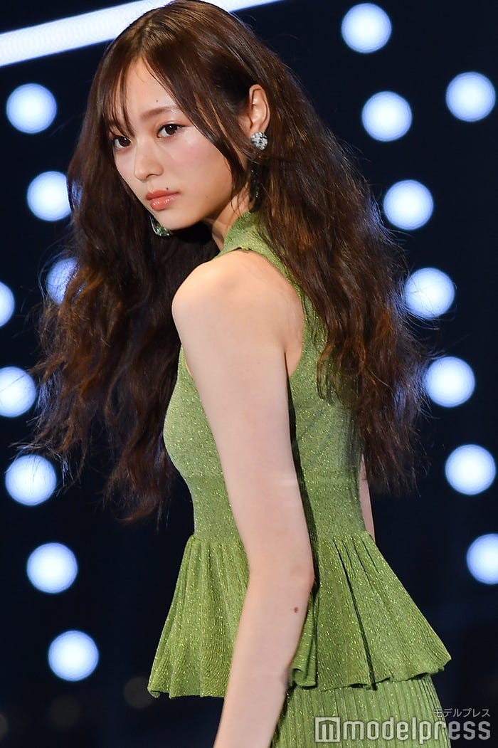 梅澤美波(C)モデルプレス