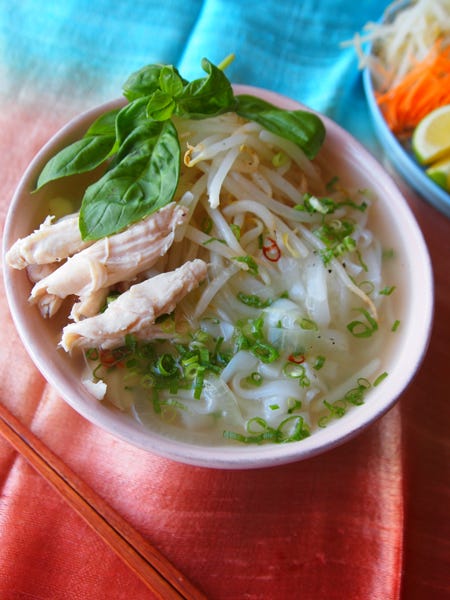 野菜たっぷり ささみのフォー