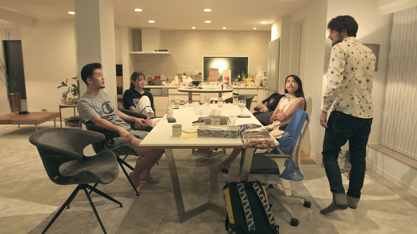 凌、愛華、春花、ジュゼッペ「TERRACE HOUSE TOKYO 2019-2020」22nd WEEK（C）フジテレビ／イースト・エンタテインメント