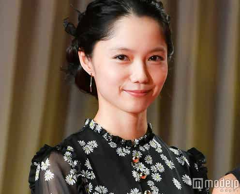 宮崎あおい、V6岡田准一と結婚後初の公の場 指輪はなし