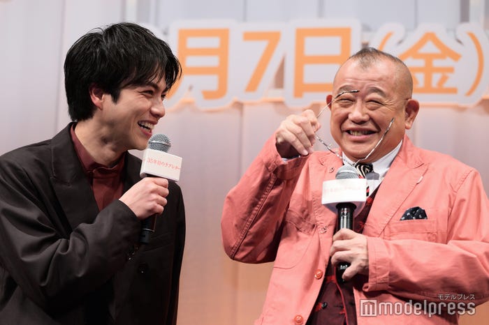 重岡大毅、笑福亭鶴瓶(C)モデルプレス