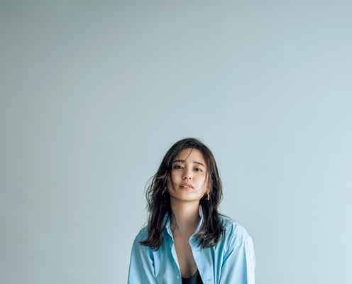 山崎紘菜「CLASSY.」念願の初表紙 素顔を披露