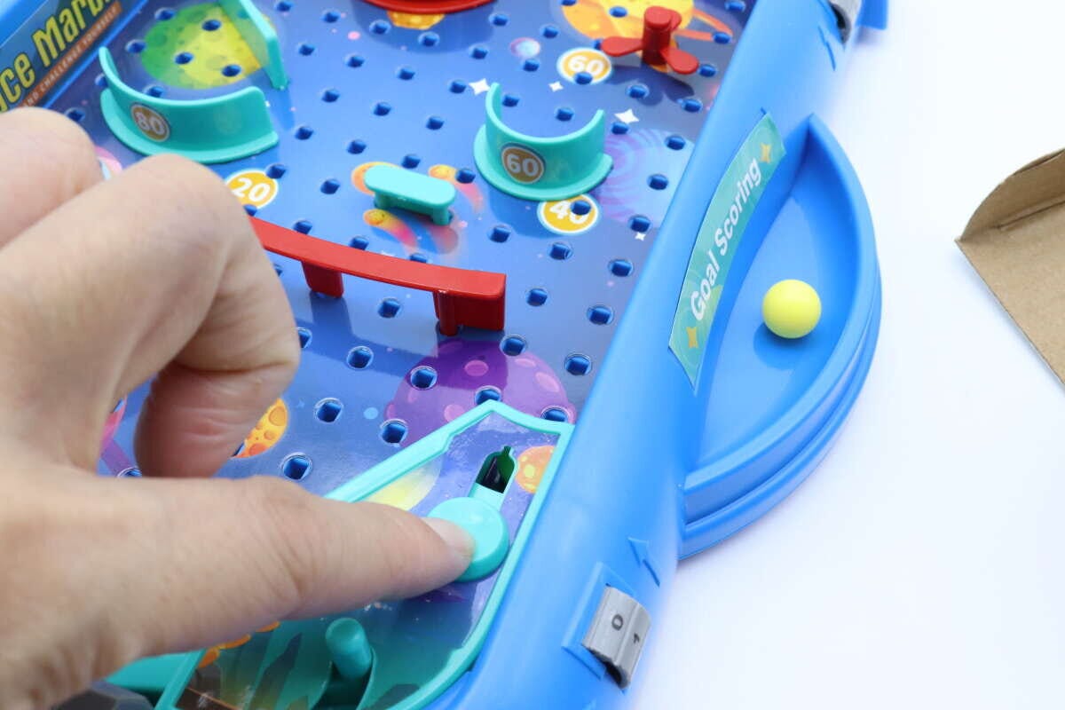 ビー玉ゲームボード　遊び方