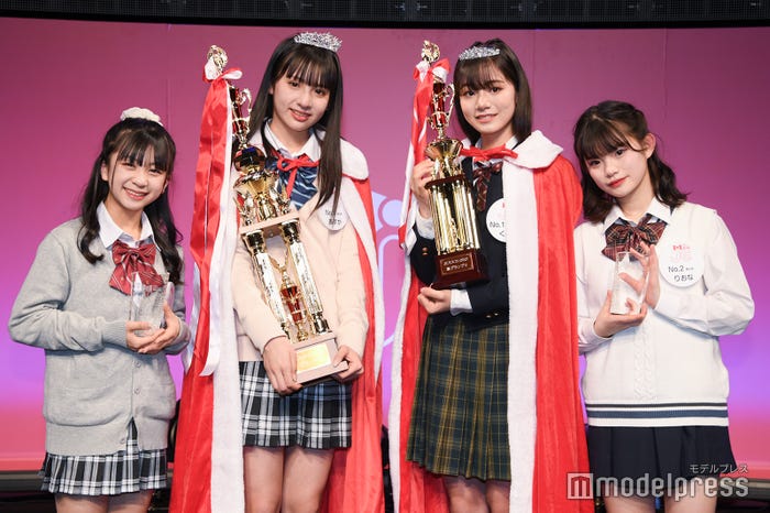 「JCミスコン」審査員特別賞・ゆいりさん、グランプリ・あすかさん、準グランプリ・くれあさん、モデルプレス賞・りおなさん(C)モデルプレス