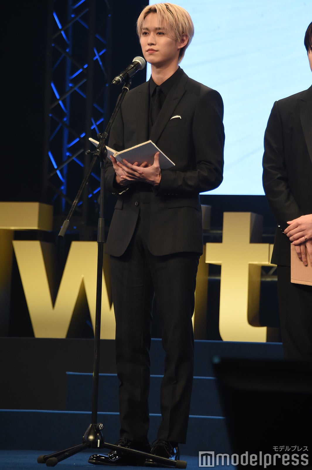 （C）モデルプレス