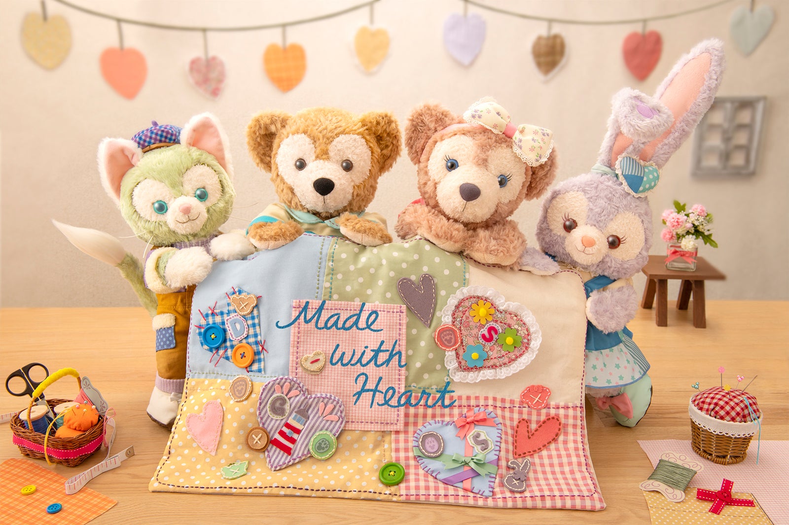 東京ディズニーシー「ダッフィーのハートウ」グッズ （C）Disney