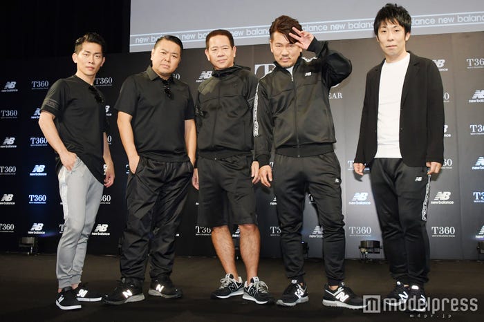 (左から)太田博久、大地洋輔、原西孝幸、藤本敏史、佐藤哲夫 (C)モデルプレス