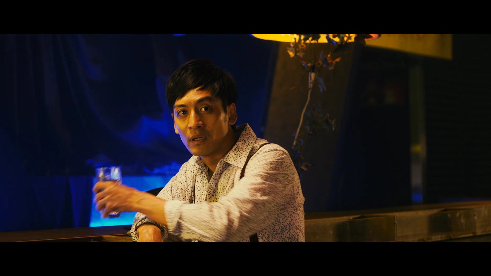 村田秀亮／「Selfish」MVより