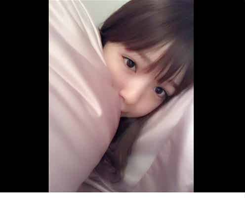 藤田ニコル、すっぴん×キャミの寝起き姿にファン悶絶「彼女感」「あたためてあげたい」