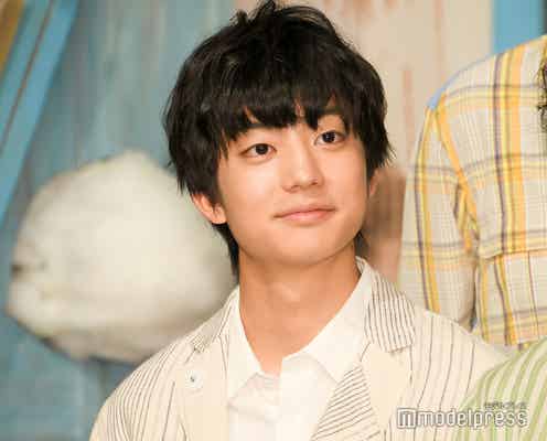 伊藤健太郎、長髪の“美しき最強忍者”に 堤真一とのアクションシーンは「できないと思いました」<LIFE!スペシャル 忍べ!右左エ門>