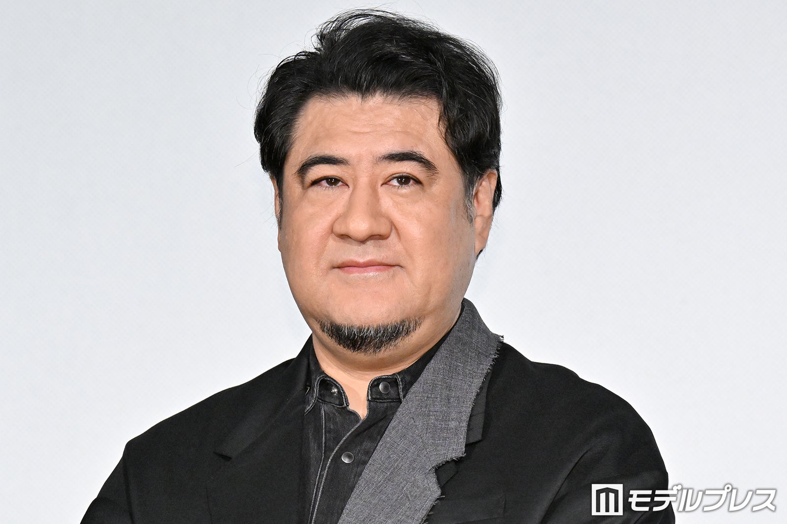 小手伸也（C）モデルプレス