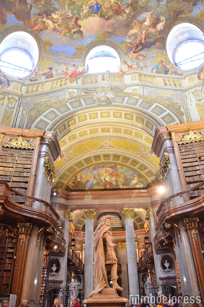 オーストリア国立図書館（C）ビューティーガール