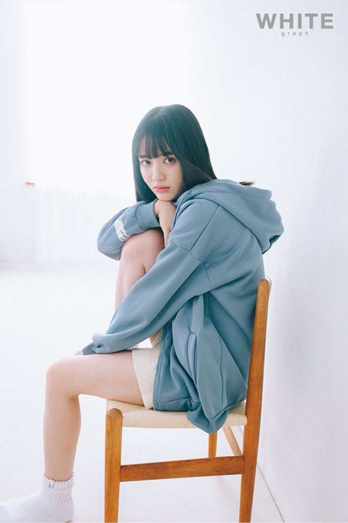 鎮西寿々歌／撮影：峠雄三