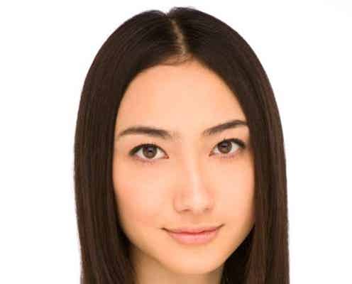 香椎由宇、第2子妊娠 ドラマ降板が決定
